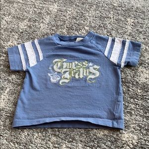 Baby boys Guess jeans 6 / 9 month t-shirt
